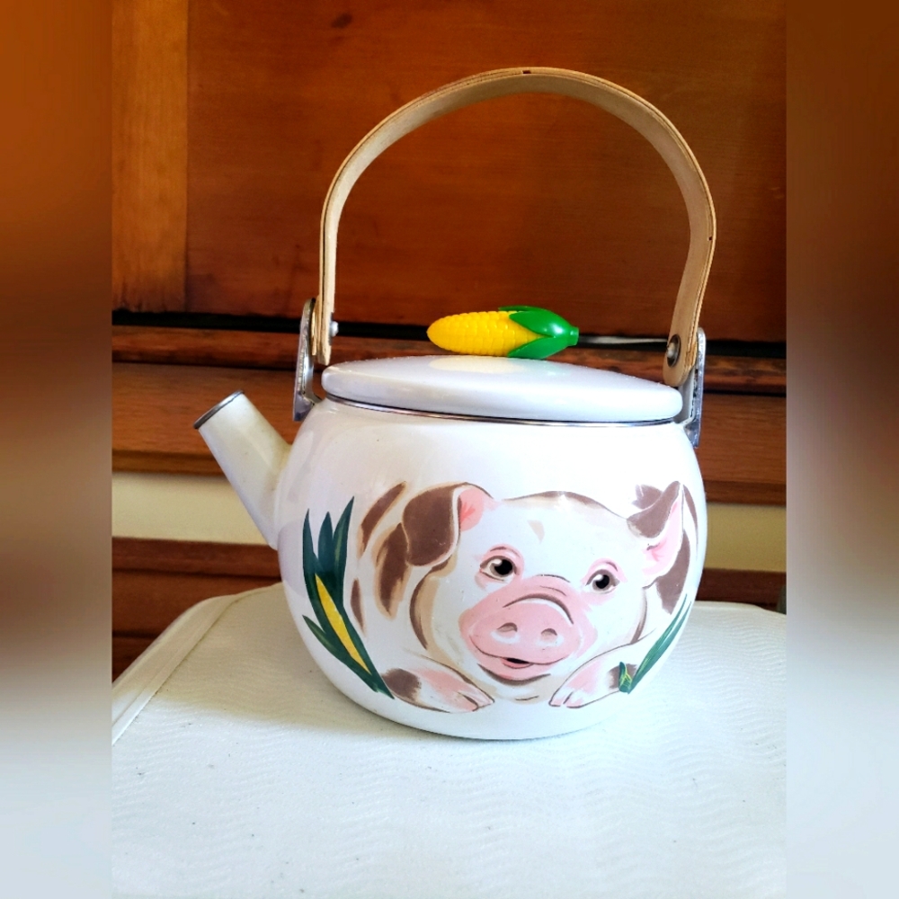 Vintage Porcelain Enamel Metal Pig Farm Design Teapot with Corn Cob Handle